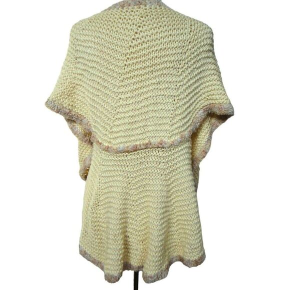 Hand Knit OOAK Sweater Shrug Open Front Cardigan Curved Design Cream One Size - Picture 7 of 10
